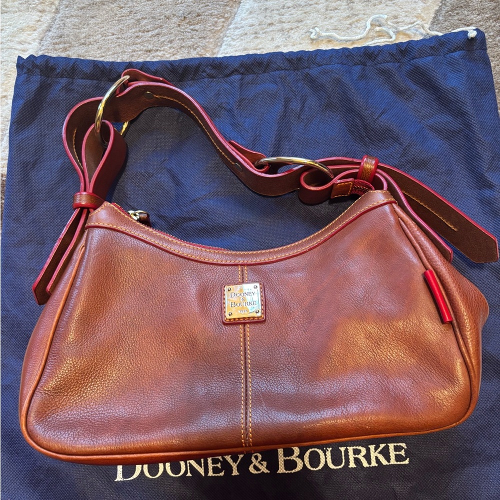SOLD!!!!! Dooney & Bourke Brown Leather Shoulder Bag
